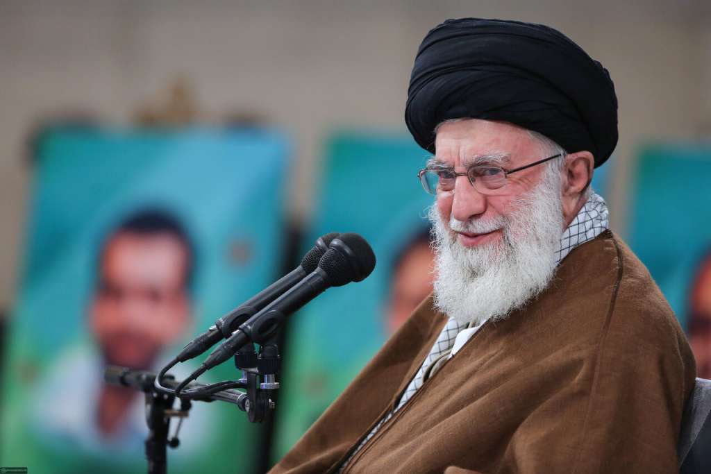 Khamenei: Niko ne može zaustaviti snage otpora ako Izrael nastavi