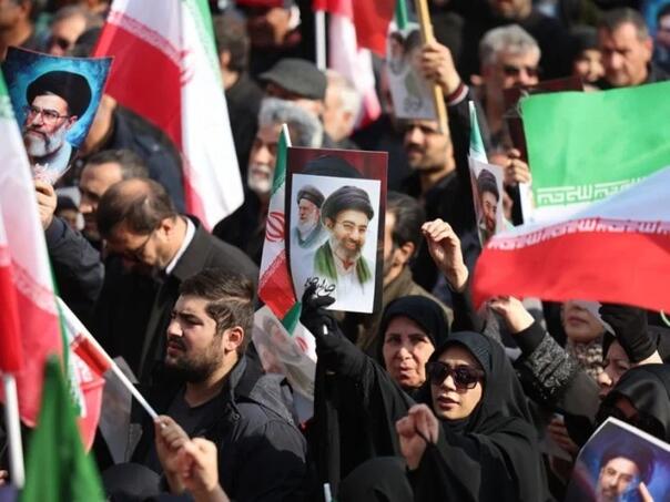 Khamenei: SAD su pretrpile sramotan poraz