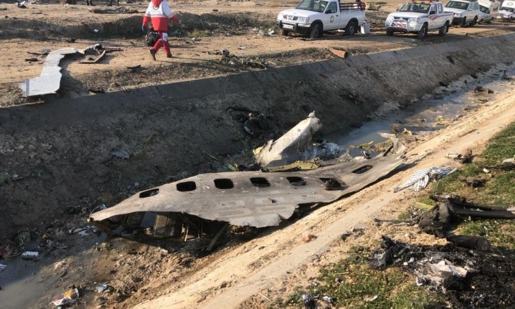 Kijev od Teherana zatražio crne kutije oborenog aviona