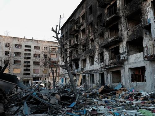 Kijev: Rusi izveli napad s 537 dronova, 37 krstarećih i 9 balističkih raketa