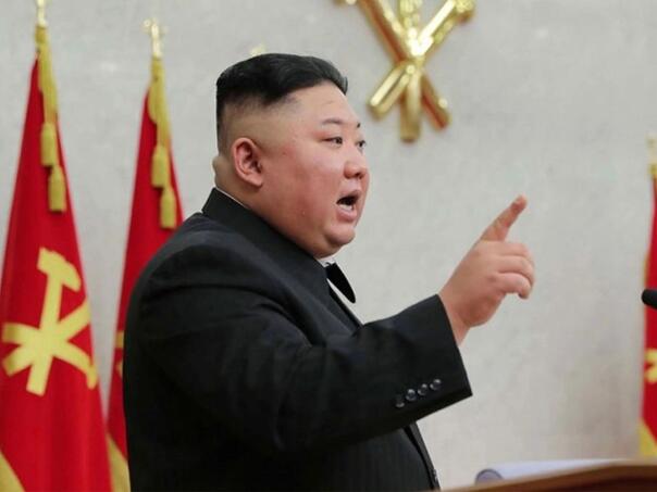 Kim Jong Un predstavio najnovije oružje vojske Sjeverne Koreje