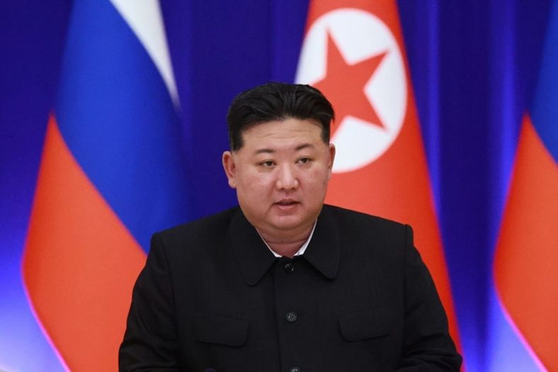 Kim Jong Un se uskoro sastaje sa Putinom i Xijem
