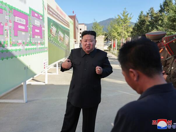 Kim Jong Un: Sjeverna Koreja će ubrzati put ka statusu vojne supersile