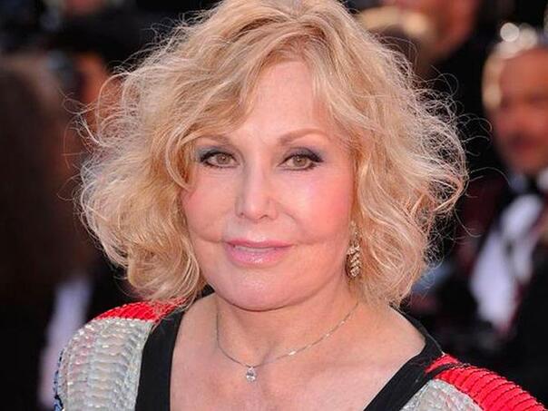 Kim Novak dobila nagradu za životno djelo na Venecija Film Festivalu