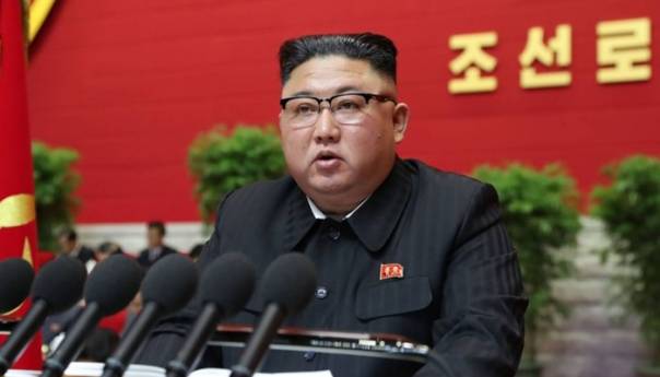 Kim odredio smjer odnosa s Južnom Korejom i u vanjskim poslovima