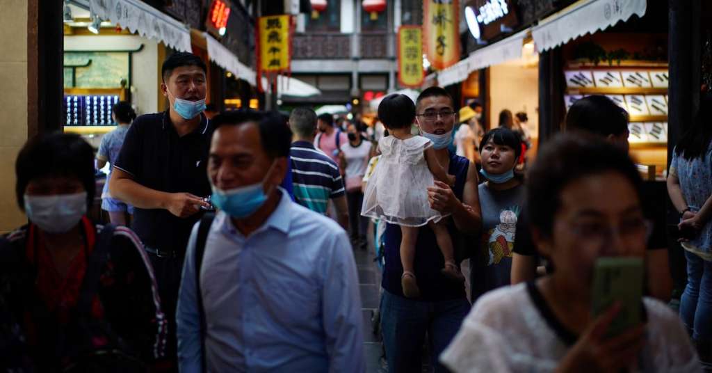 Kina: 10.000 novih slučajeva zaraze, glavni grad zatvara parkove