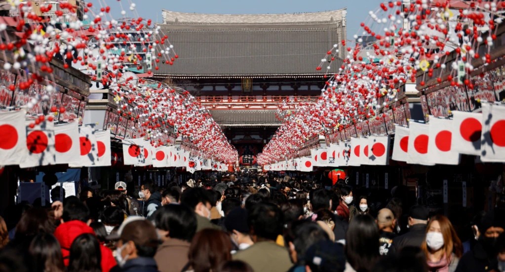 Kina blokirala vize Južnoj Koreji i Japanu zbog COVID-a