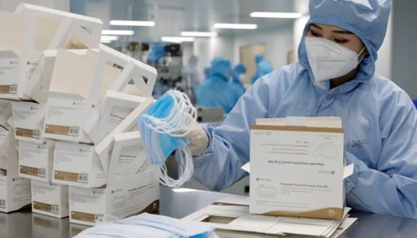 Kina je prikrivala virus kako bi nagomilala zalihe medicinske opreme