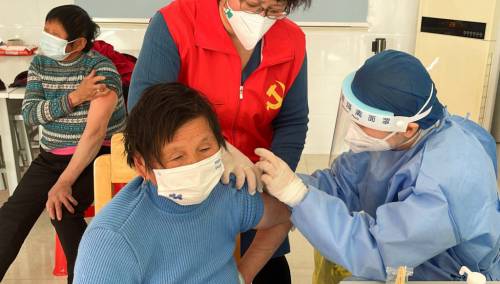 Kina nespremna iščekuje vrhunac epidemije covida-19