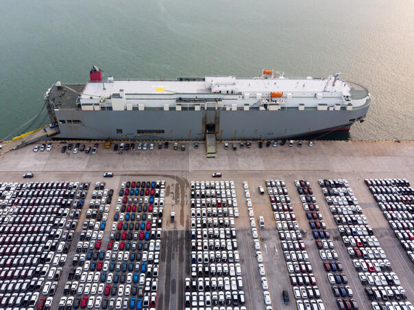 Kina optužila EU za 'nepoštene trgovinske i investicijske prakse' prema Pekingu