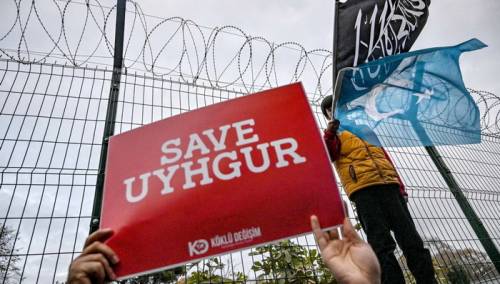 Kina osudila Francusku zbog usvajanja Rezolucije o genocidu nad Ujgurima