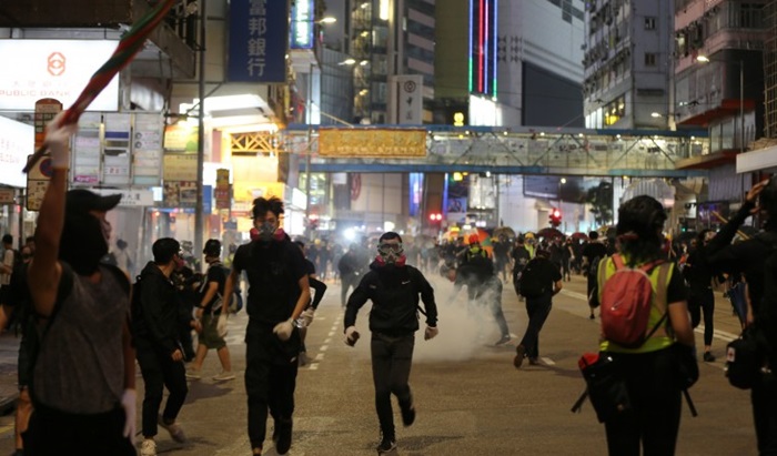 Kina osudila na kazne zatvora 10 stanovnika Hong Konga zbog bijega na Tajvan