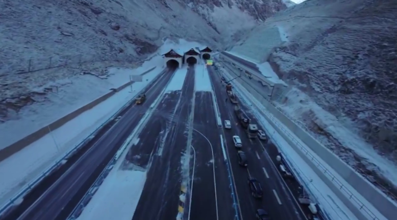 Kina otvorila autocestu kroz planine: Najduži tunel na svijetu