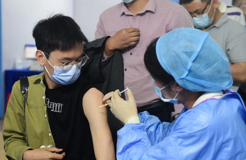 Kina potpuno vakcinisala 75.8 posto stanovništva