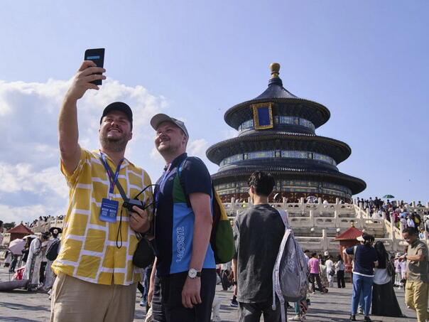 Kina proširuje bezvizni režim za više od 70 zemalja kako bi privukla turiste