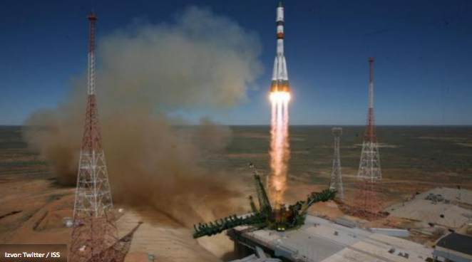 Kina uspješno poslala troje astronauta na svemirsku stanicu u izgradnji