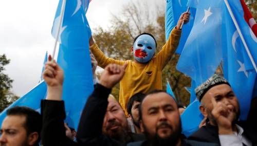 Kina uzvratila sankcije Britaniji zbog ujgurskog pitanja