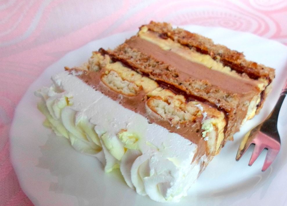 Kinder torta koja se topi u ustima: Omiljeni recept svih generacija