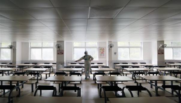 Kineski gradovi ponovo otvaraju škole