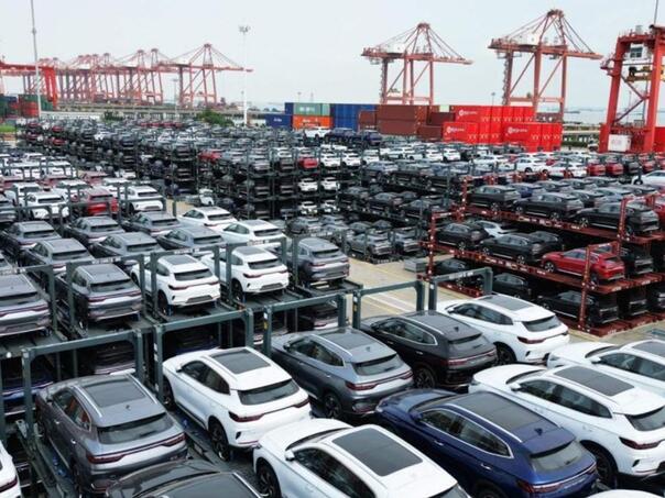 Kineski izvoz automobila prvi put premašio milion vozila mjesečno