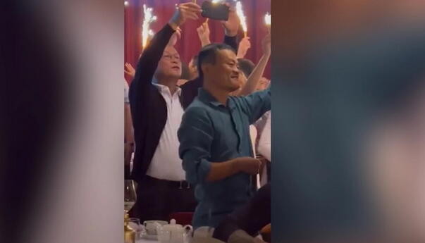 Kineski milijarder Jack Ma stigao u Beograd, snimljen u noćnom klubu