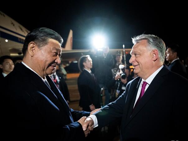 Kineski predsjednik Xi Jinping stigao u posjetu Mađarskoj