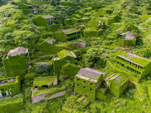 Kinesko "selo duhova" progutala je priroda, pogledajte nestvarne prizore