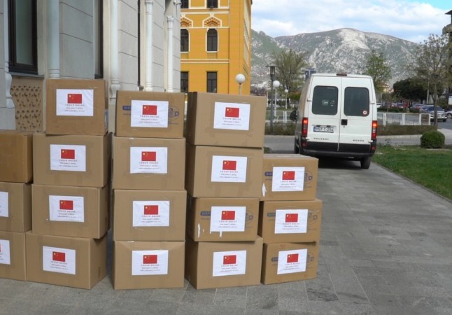 Kinesko veleposlanstvo Mostaru doniralo opremu vrijednu 15.000 maraka
