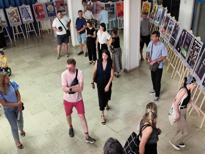Kinoteka BiH predstavila izložbu filmskih plakata u Srebrenici u okviru Silver Frame Film Festivala