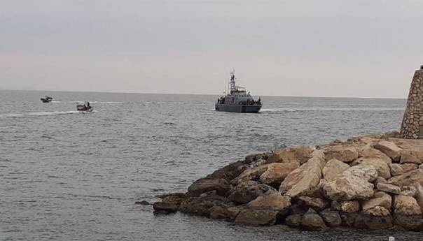 Kiparske vlasti presrele brod sa 101 sirijskim migrantom