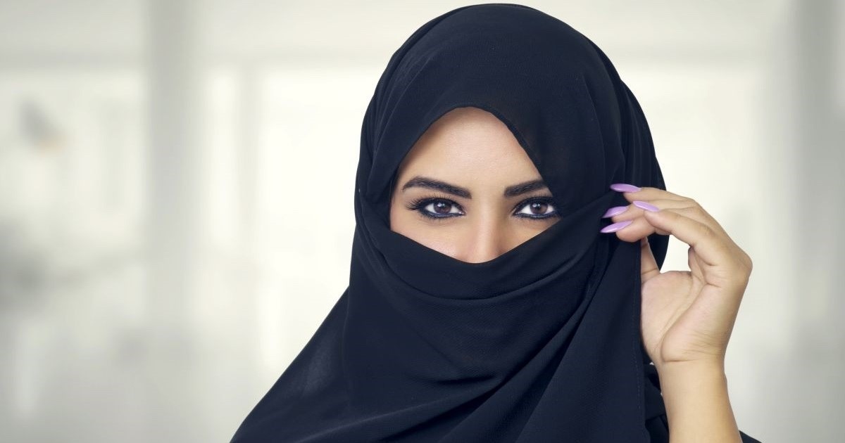 Kirgistan zabranio nikab na javnim mjestima, kazna od 230 dolara