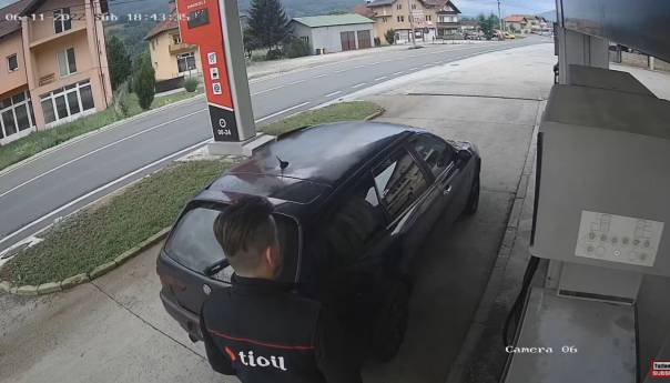 Kiseljak: Natočila gorivo u automobil i pobjegla
