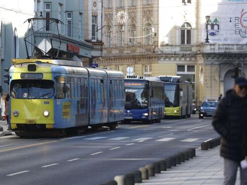 KJKP Gras: Javni gradski prevoz 1. i 2. maja po prazničnoj šemi rada