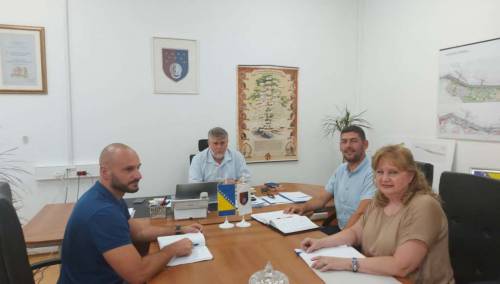 KJKP RAD nabavlja reciklažne kontejnere, uklanjaju se napuštena vozila