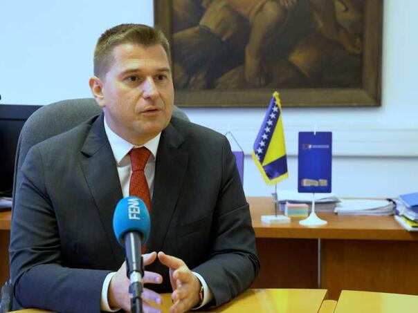 Kliničke slike oboljelih od COVID-19 značajno blaže