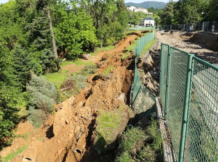 Klizište ispod Pantovčaka sve je veće, Milanovićev kabinet u opasnosti