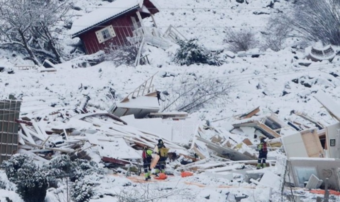 Klizište u Norveškoj odnijelo više zgrada, traga se za devet osoba