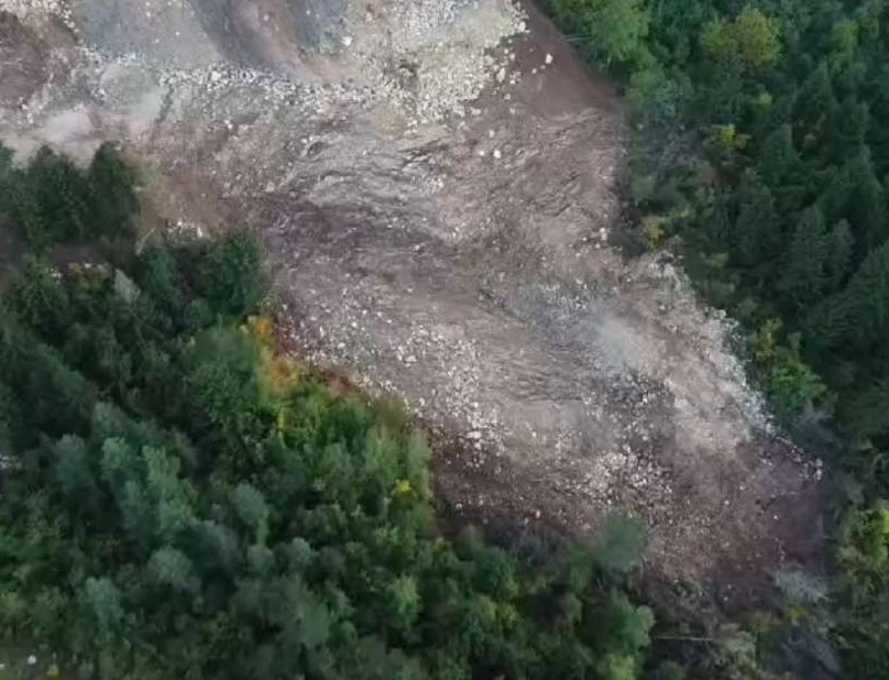 Klizište u Sarajevu: Proširile se pukotivne na Curinim njivama