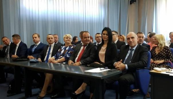 Klub Hrvata u TK traži provedbu odluke Ustavnog suda