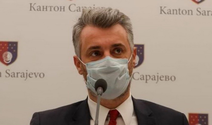 Klub SDA: Tražimo ostavku premijera Pfizer Vlade