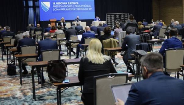 SDA uputila amandman za bržu nabavku vakcina