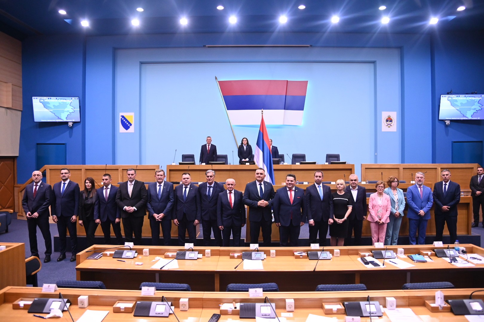 Klubovi Trojke: Ustavni sud BiH mora spriječiti imenovanje novog sastava Vlade RS   
