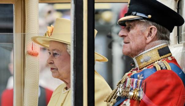 Ko je bio princ Filip i kako je postao pratilac Elizabete II