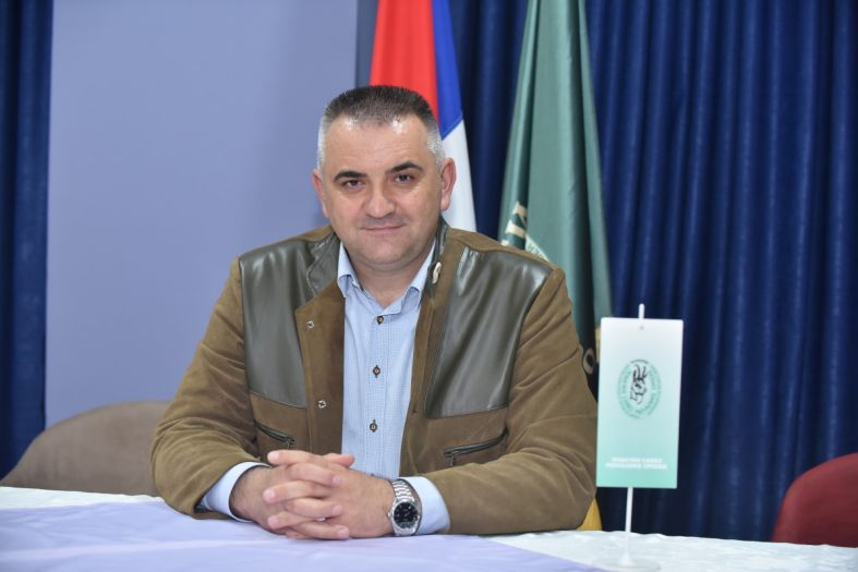 Ko je Savo Minić, Dodikov kandidat za novog premijera RS