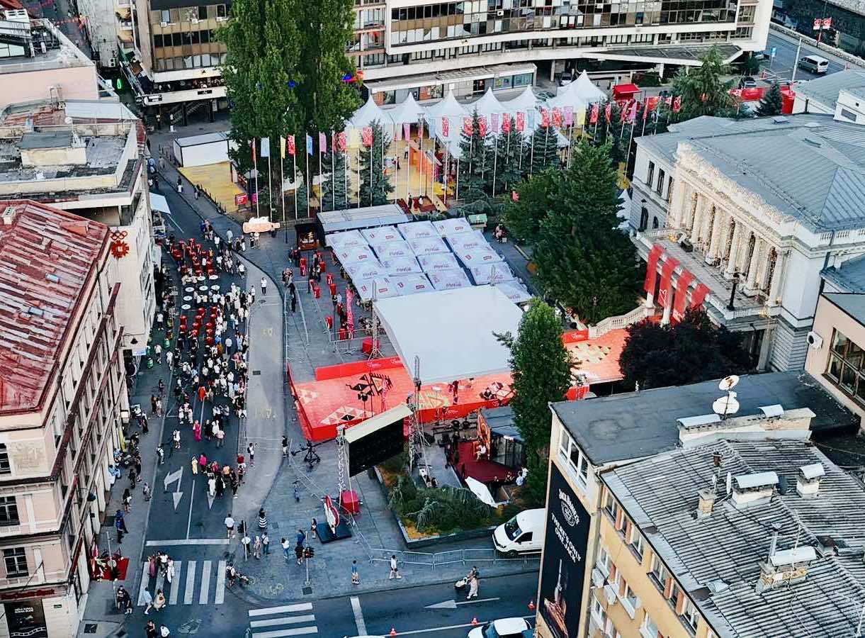 Ko zarađuje "na crno" tokom SFF-a i gdje su porezni inspektori?