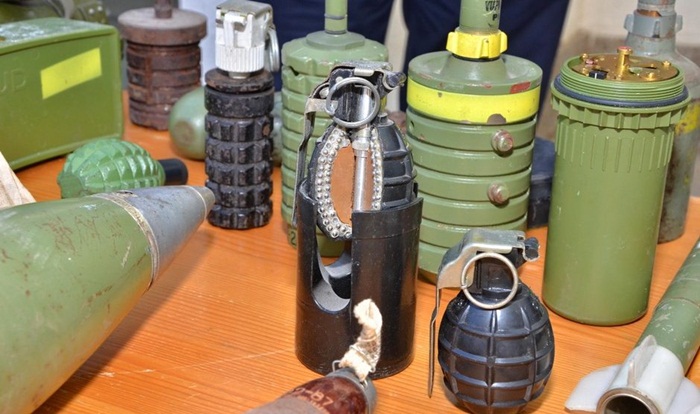 Kod Doboja pronađeni trombloni, bombe i zolja