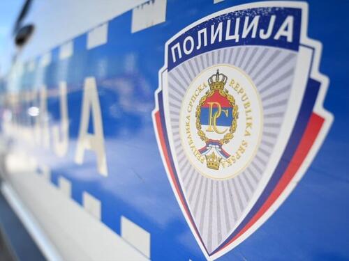 Kod muškarca u Bijeljini pronađena droga i oružje