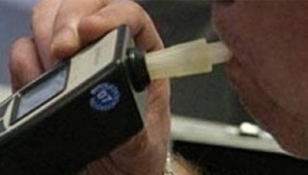 Kod pješaka izmjereno 3,12 promila alkohola