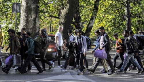 Kod tri migranta u Bihaću potvrđena zaraza koronavirusom