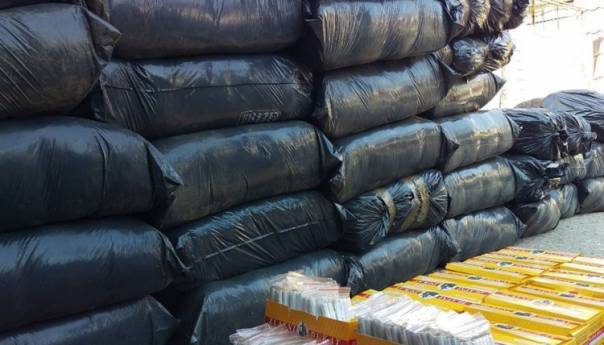 Kod tri osobe pronađeno i oduzeto preko šest tona duvana